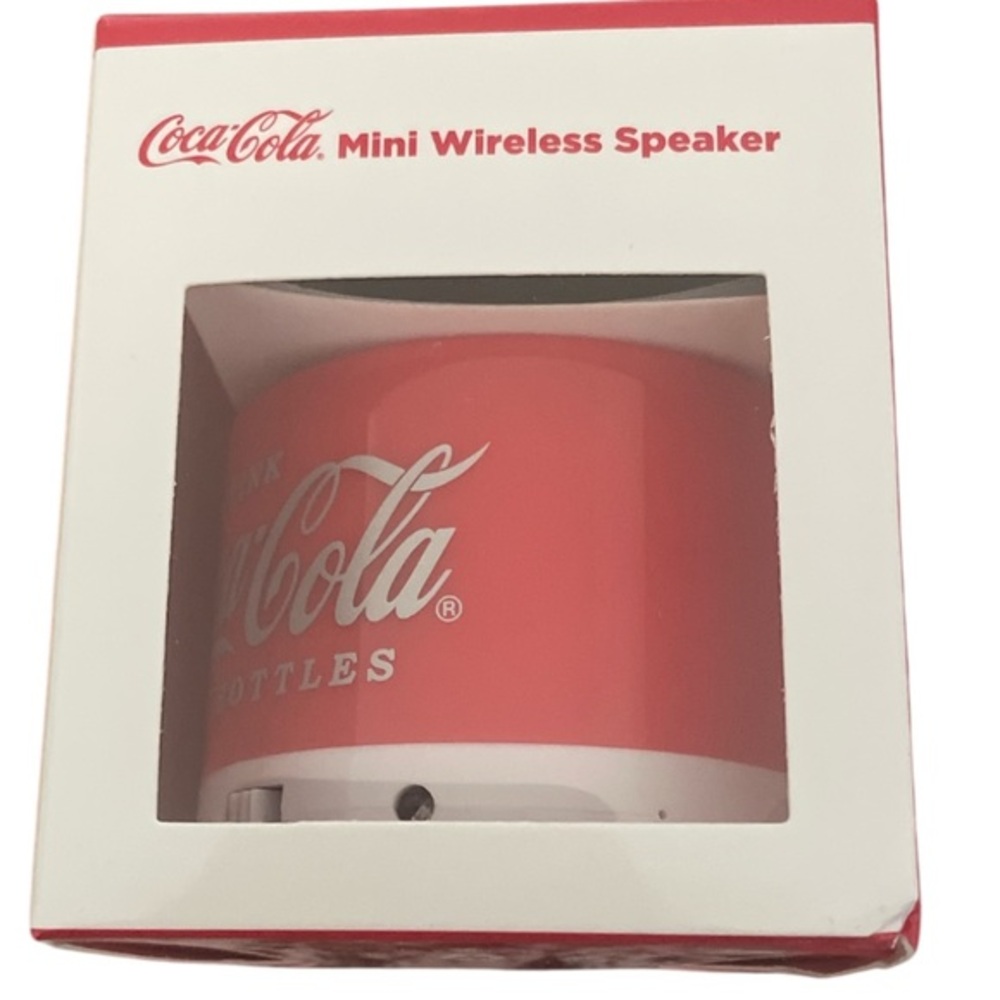 Coca Cola Red Portable Speaker